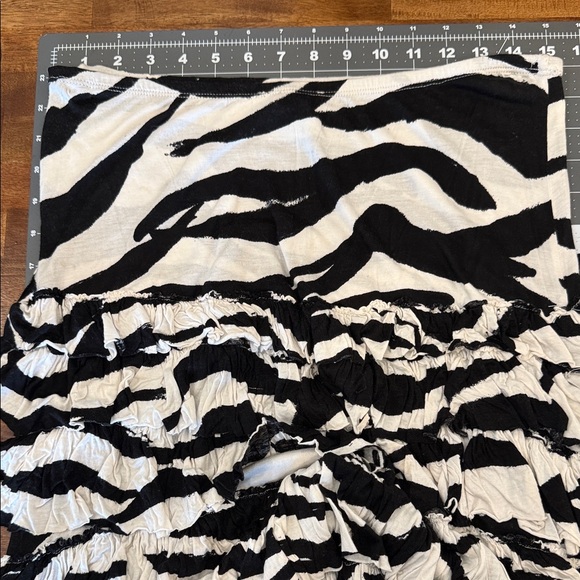 Zebra Print Ruffled Skirt - Picture 4 of 4